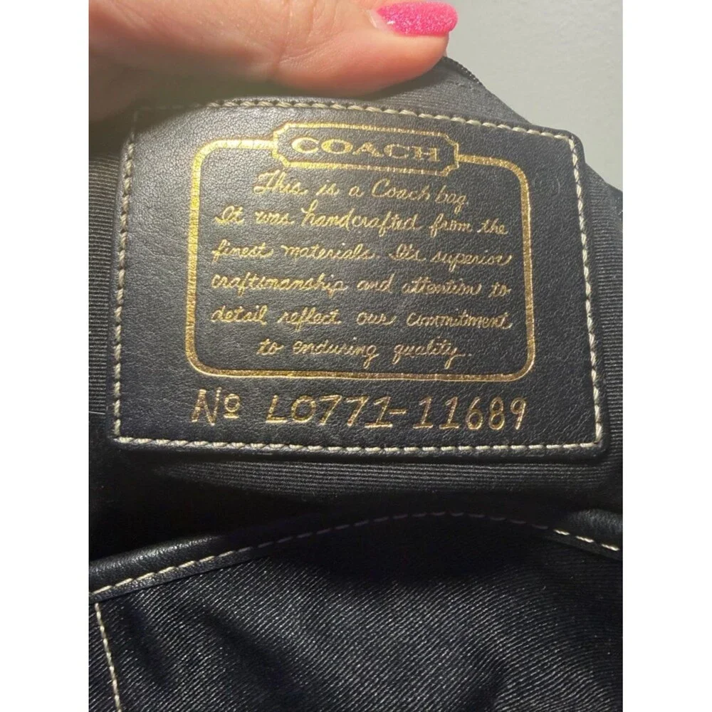coach shoulder